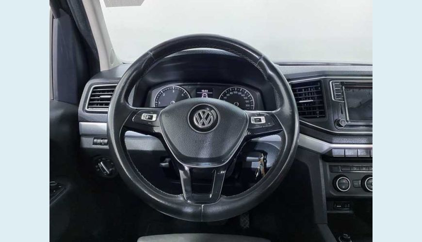 VOLKSWAGEN AMAROK 2.0 CD 4X4 TDI HIGHLINE AUT. - PRETO - 2018 Foto 5 (Grande)