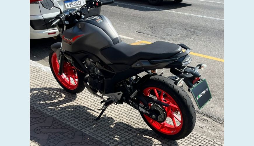 YAMAHA FZ15 150 FAZER FLEX - LARANJA - 2025 Foto 5 (Grande)