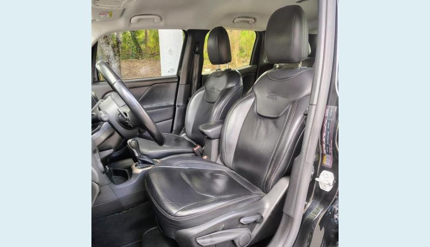 JEEP RENEGADE LNGTD AT - PRETO - 2016 Foto 5 (Grande)