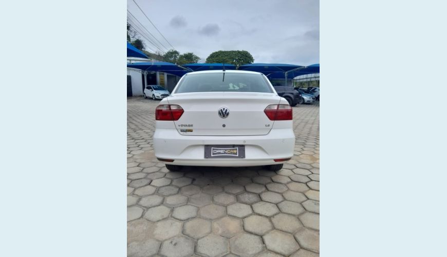 VOLKSWAGEN VOYAGE 1.6 MI 8V FLEX 4P MANUAL - BRANCO - 2014 Foto 5 (Grande)