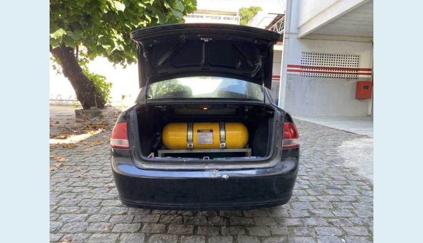 CHEVROLET CLASSIC LS VHC E 1.0 FLEX - PRETO - 2013 Foto 5 (Grande)