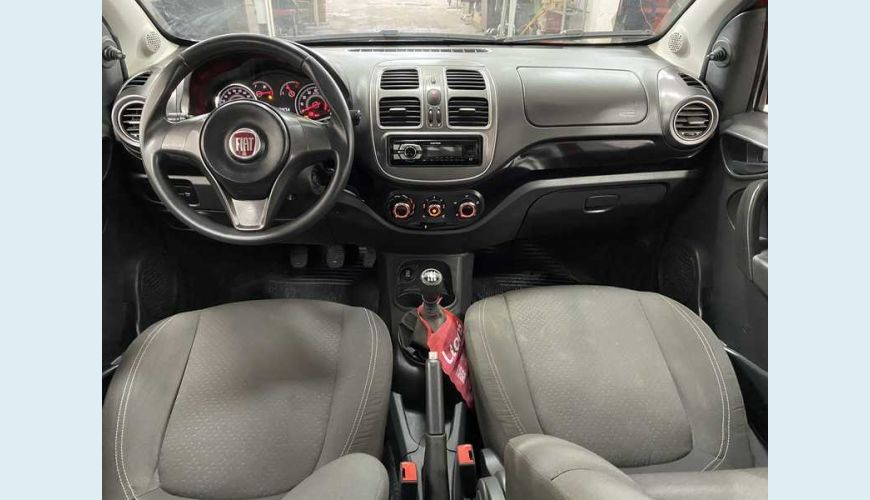 FIAT GRAND SIENA ATTRACTIVE 1.0 FLEX - VERMELHO - 2018 Foto 5 (Grande)