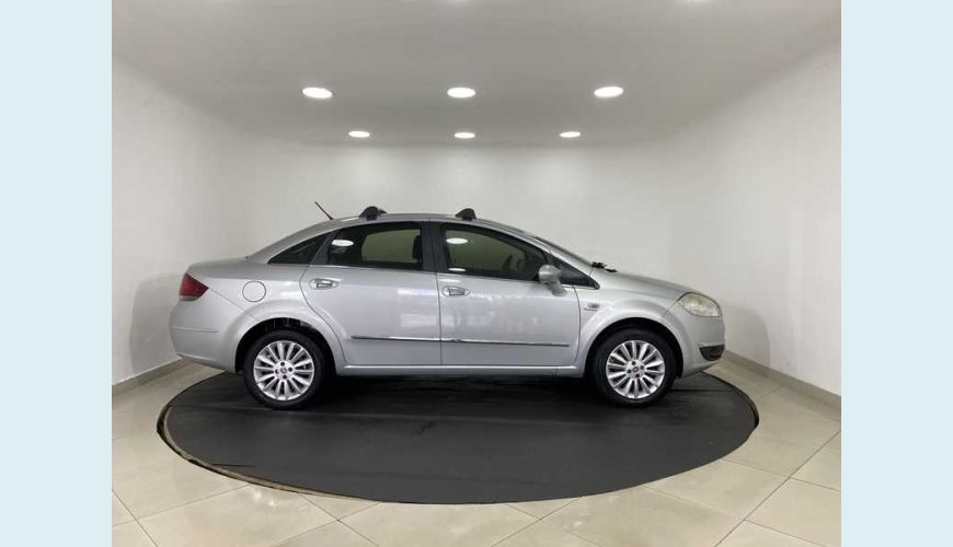 FIAT LINEA ESSENCE 1.8 16V FLEX - PRATA - 2015 Foto 5 (Grande)