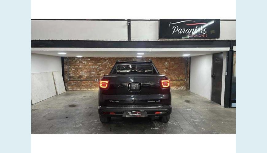 FIAT TORO FREEDOM 1.8 AT6 4X2 FLEX - PRETO - 2017 Foto 5 (Grande)