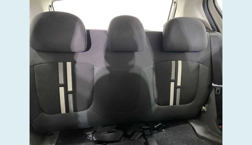 FIAT PALIO ATTRACTIVE 1.0 EVO FLEX - BRANCO - 2016 Foto 5 (Grande)