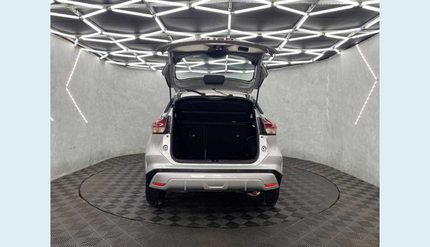 NISSAN KICKS SENSE 1.6 FLEX AUT. - PRATA - 2022 Foto 5 (Grande)