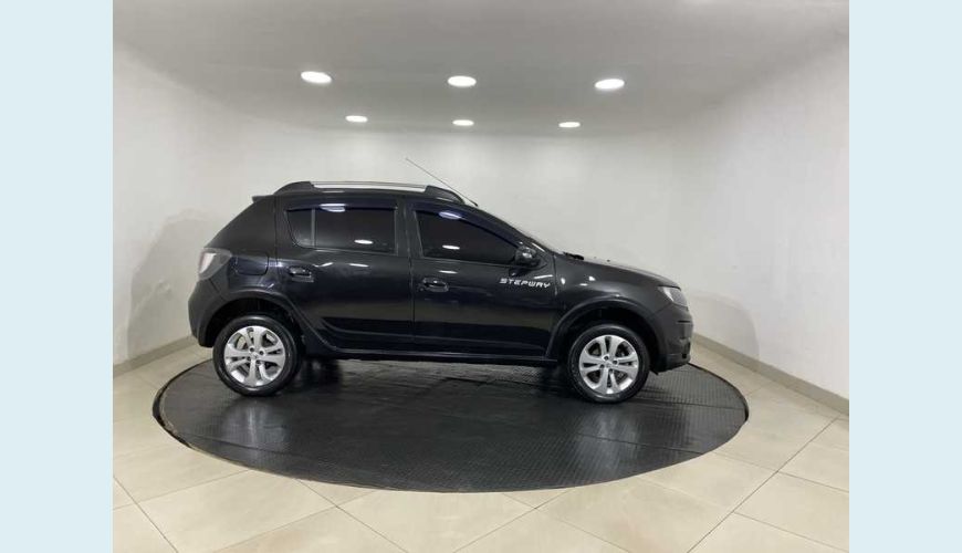 RENAULT SANDERO STEPWAY 1.6 8V FLEX - PRETO - 2017 Foto 5 (Grande)