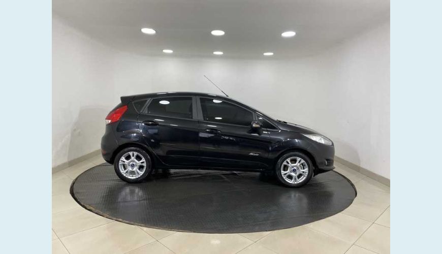 FORD NEW FIESTA HATCH NEW FIESTA SE 1.6 16V - PRETO - 2015 Foto 5 (Grande)