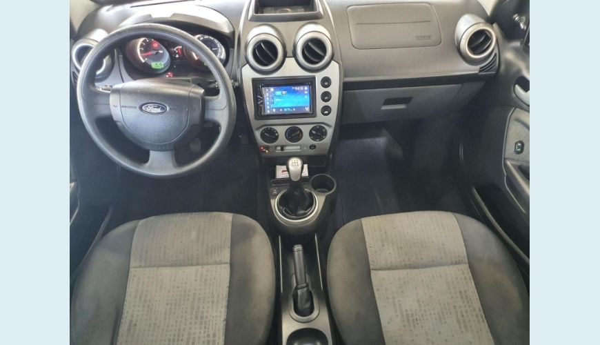 FORD FIESTA SE 1.6 8V FLEX 5P - PRATA - 2014 Foto 5 (Grande)