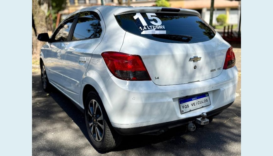 CHEVROLET ONIX HATCH LTZ 1.4 8V FLEXPOWER 5P MEC. - BRANCO - 2015 Foto 5 (Grande)