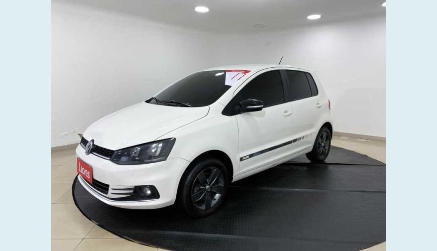 VOLKSWAGEN FOX 1.0 MPI COMFORTLINE FLEX - BRANCO - 2017 Foto 5 (Grande)