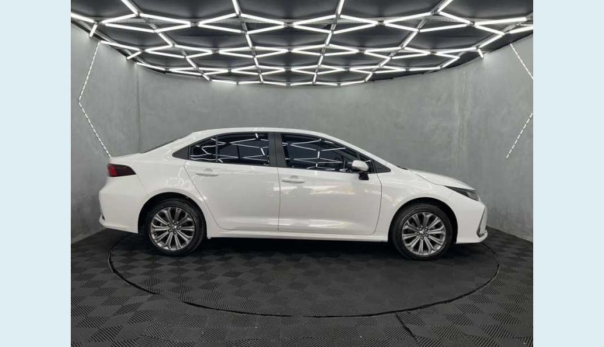 TOYOTA COROLLA XEI 2.0 FLEX - BRANCO - 2023 Foto 5 (Grande)