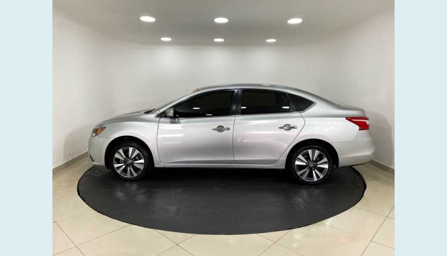 NISSAN SENTRA SV 2.0 16V CVT FLEX - PRATA - 2017 Foto 5 (Grande)