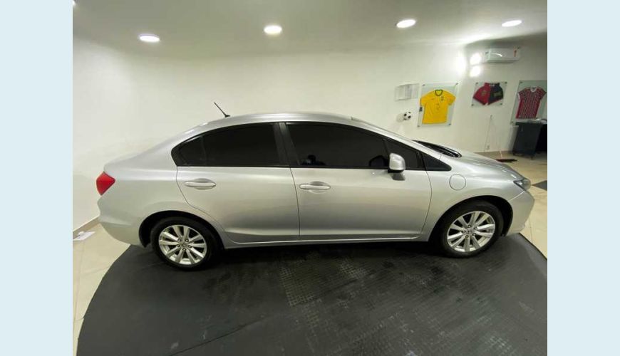 HONDA CIVIC NEW LXS 1.8 16V I-VTEC FLEX - PRATA - 2013 Foto 5 (Grande)