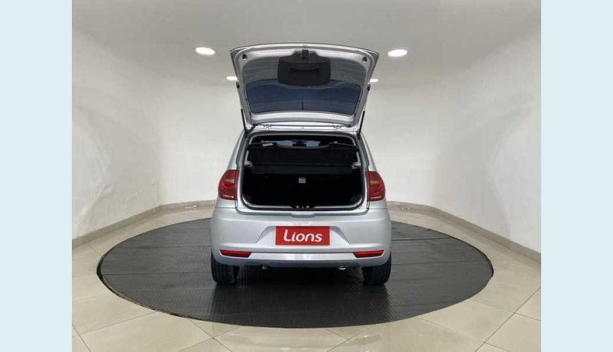 VOLKSWAGEN FOX 1.0 8V FLEX 4P - PRATA - 2011 Foto 5 (Grande)