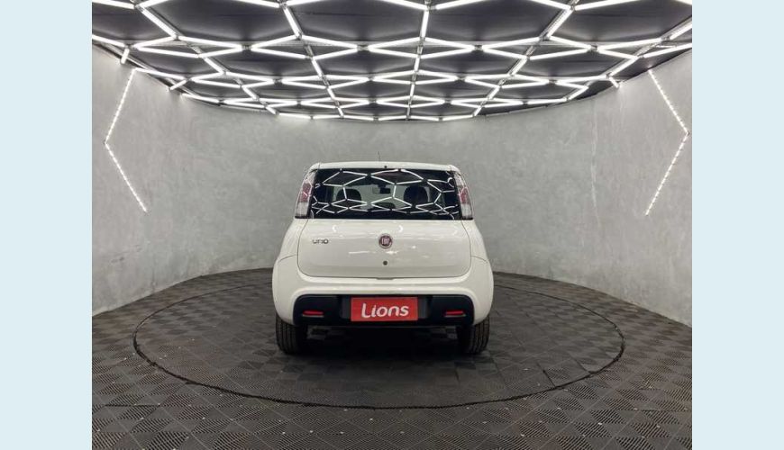 FIAT UNO ATTRACTIVE 1.0 - BRANCO - 2021 Foto 5 (Grande)