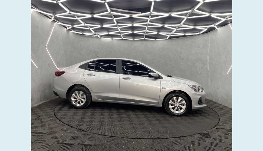 CHEVROLET ONIX PLUS LT 1.0 - PRATA - 2023 Foto 5 (Grande)