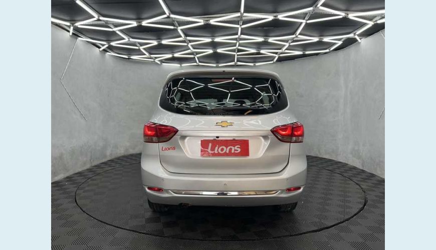 CHEVROLET SPIN PREMIER 1.8 (AUT.) - PRATA - 2023 Foto 5 (Grande)