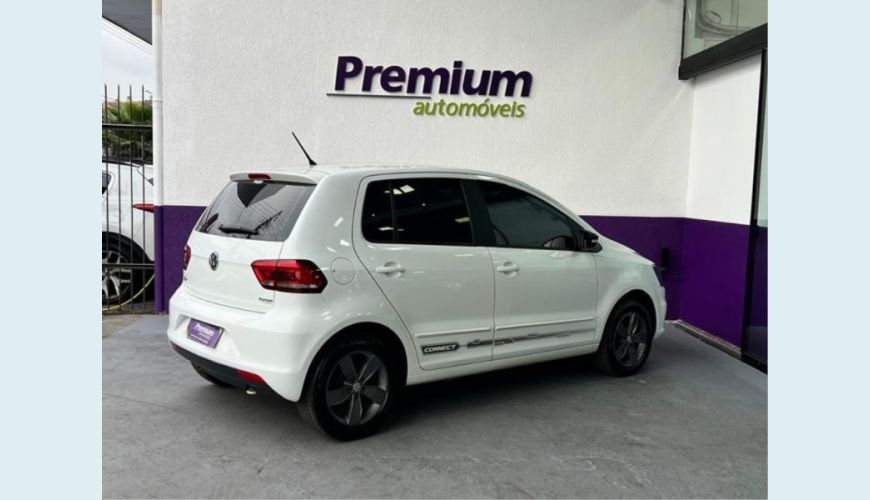 VOLKSWAGEN FOX - BRANCO - 2021 Foto 5 (Grande)