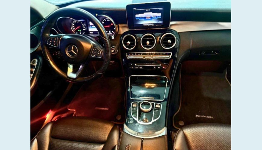 MERCEDES-BENZ C200 AMG LINE - BRANCO - 2016 Foto 5 (Grande)