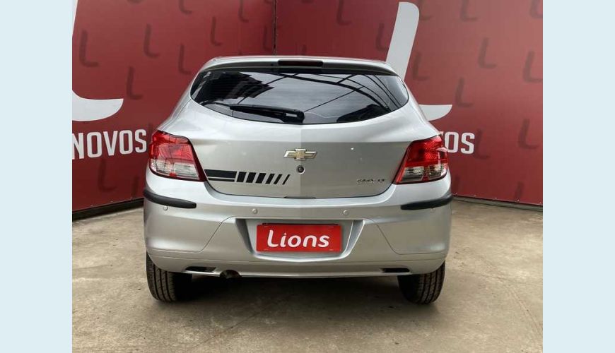 CHEVROLET ONIX 1.0 LS SPE/4 - PRATA - 2013 Foto 5 (Grande)