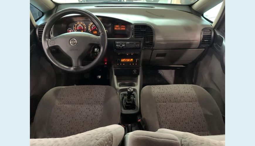 CHEVROLET ZAFIRA FLEXPOWER(ELEGANCE) 2.0 8V 4P - PRATA - 2011 Foto 5 (Grande)