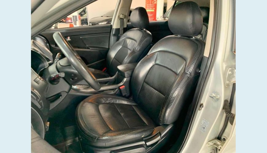 KIA SPORTAGE LX3 2.0G4 - PRATA - 2011 Foto 5 (Grande)