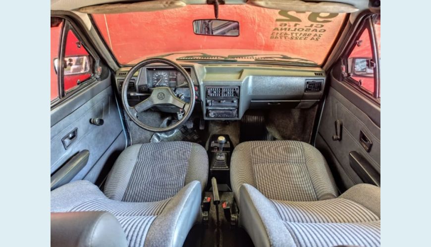 VOLKSWAGEN VOYAGE - AZUL - 1992 Foto 5 (Grande)