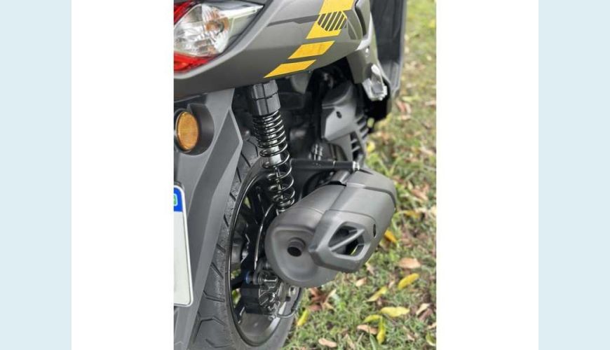 YAMAHA NMAX CONNECTED SE 160 - CINZA - 2024 Foto 5 (Grande)