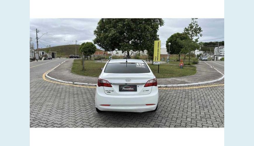 HYUNDAI HB 20S 1.6 COMFORT STYLE FLEX - BRANCO - 2015 Foto 5 (Grande)