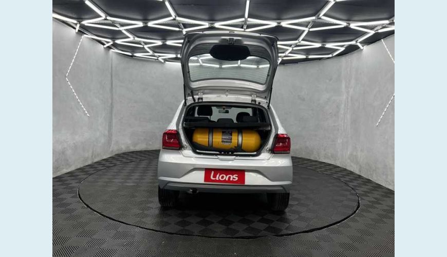 VOLKSWAGEN GOL 1.6 - PRATA - 2020 Foto 5 (Grande)