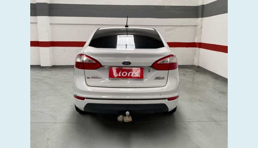 FORD NEW FIESTA SEDAN 1.6 SE POWERSHIFT FLEX - BRANCO - 2014 Foto 5 (Grande)