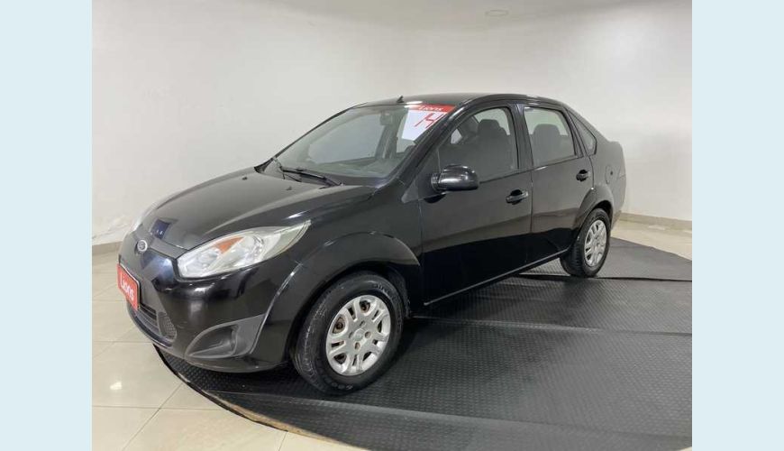 FORD NEW FIESTA SEDAN 1.6 SE FLEX - PRETO - 2014 Foto 5 (Grande)