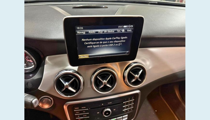 MERCEDES-BENZ GLA200FF - BRANCO - 2018 Foto 5 (Grande)