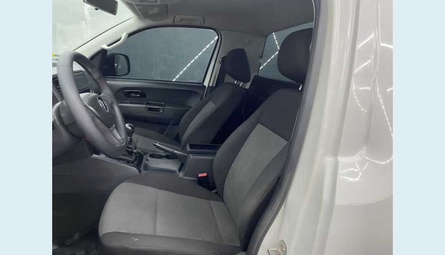VOLKSWAGEN AMAROK 2.0 S 4X4 TDI CS - BRANCO - 2019 Foto 5 (Grande)