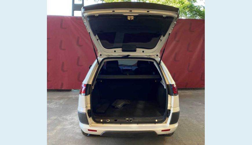 FIAT PALIO WEEKEND ATTRACTIVE 1.4 FIRE FLEX - BRANCO - 2020 Foto 5 (Grande)