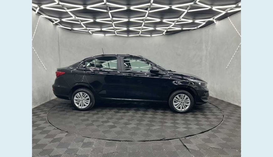 FIAT CRONOS DRIVE 1.3 (FLEX) AT - PRETO - 2023 Foto 5 (Grande)