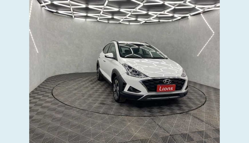 HYUNDAI HB 20X DIAMOND PLUS BLUELINK 1.6 AUT. FLEX - BRANCO - 2022 Foto 5 (Grande)