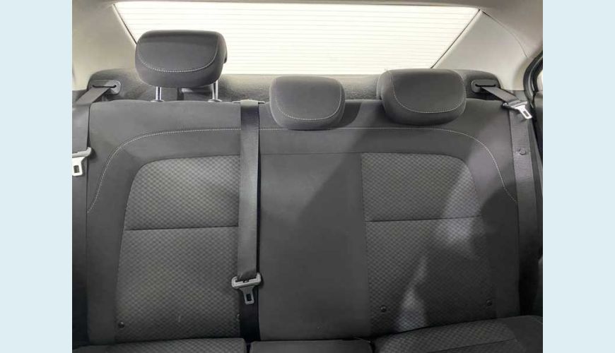 CHEVROLET ONIX PLUS 1.0 TURBO (FLEX) (AUT) - PRATA - 2020 Foto 5 (Grande)