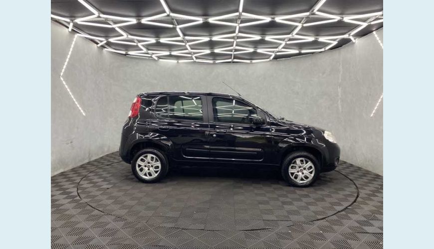 FIAT UNO ATTRACTIVE 1.4 8V (FLEX) 4P - PRETO - 2011 Foto 5 (Grande)