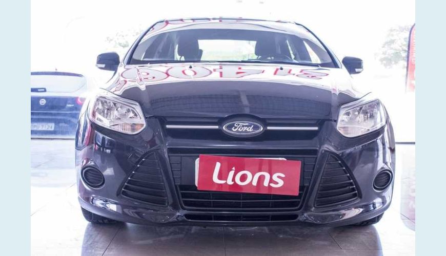 FORD FOCUS HATCH SE 2.0 16V POWERSHIFT - PRETO - 2015 Foto 5 (Grande)