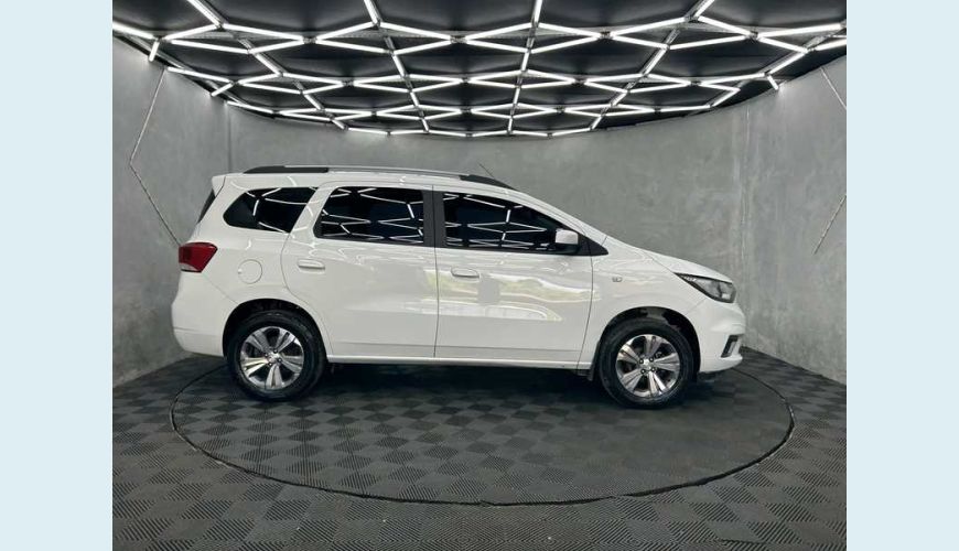 CHEVROLET SPIN PREMIER 1.8 (AUT.) - BRANCO - 2023 Foto 5 (Grande)