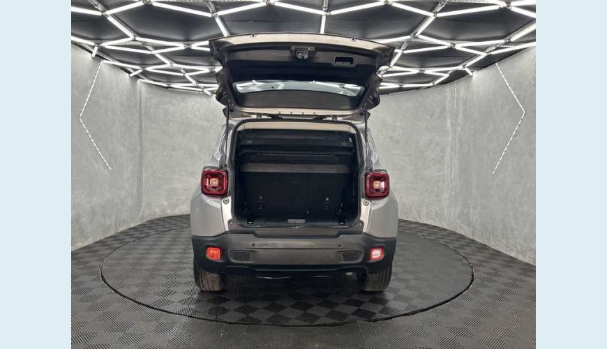 JEEP RENEGADE LONGITUDE 1.8 4X2 AUT. FLEX - PRATA - 2021 Foto 5 (Grande)