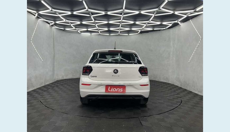 VOLKSWAGEN POLO COMFORTLINE AUT. FLEX - BRANCO - 2023 Foto 5 (Grande)