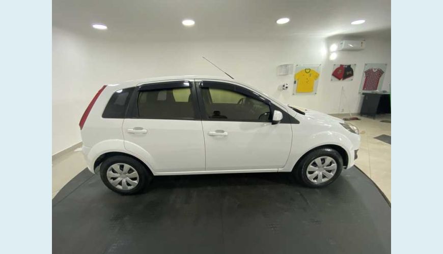 FORD FIESTA HATCH S PLUS 1.0 ROCAM (FLEX) - BRANCO - 2014 Foto 5 (Grande)