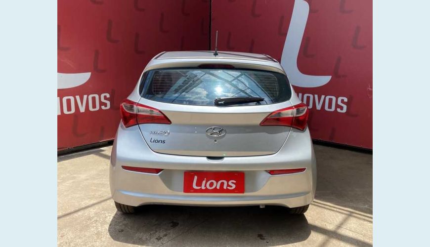 HYUNDAI HB 20 1.0 COMFORT PLUS (FLEX) - PRATA - 2018 Foto 5 (Grande)