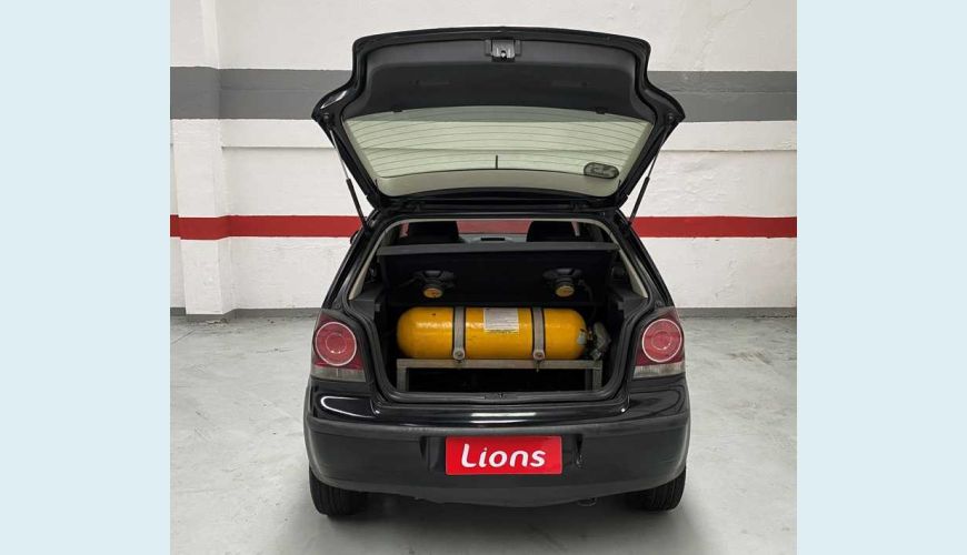 VOLKSWAGEN POLO SEDAN 1.6 8V I-MOTION (FLEX) (AUT) - PRETO - 2010 Foto 5 (Grande)