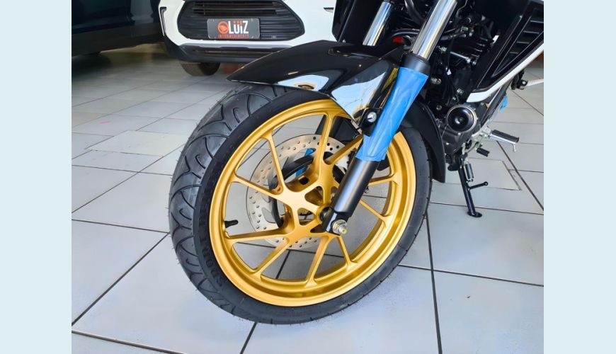 YAMAHA FZ25 FAZER - BRANCO - 2025 Foto 5 (Grande)