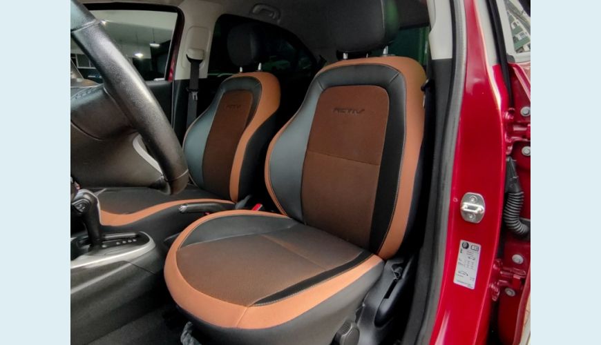 CHEVROLET ONIX - VERMELHO - 2018 Foto 5 (Grande)