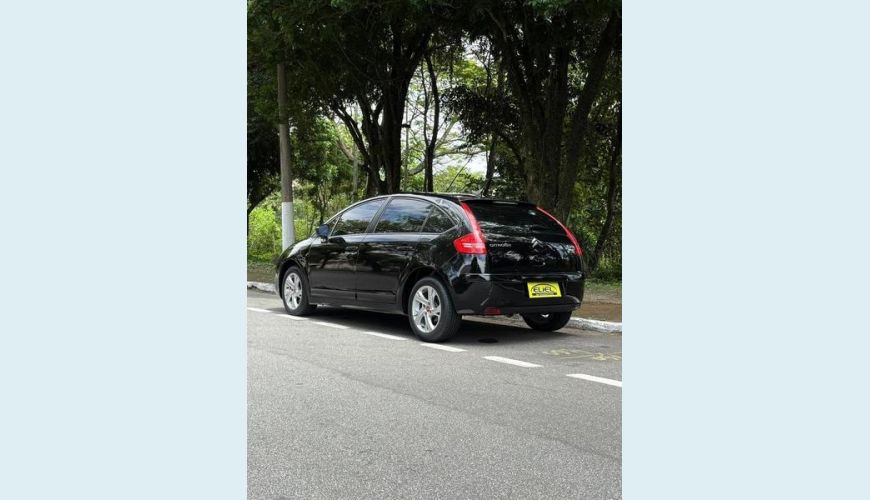 CITROËN C4 16GLX5P F - PRETO - 2014 Foto 5 (Grande)